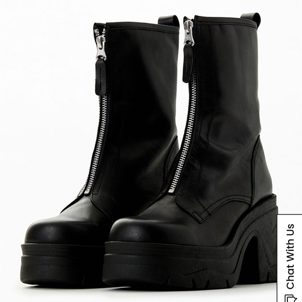 Free People Myles Zip Front Black Boots with Zipper Sz 8.5